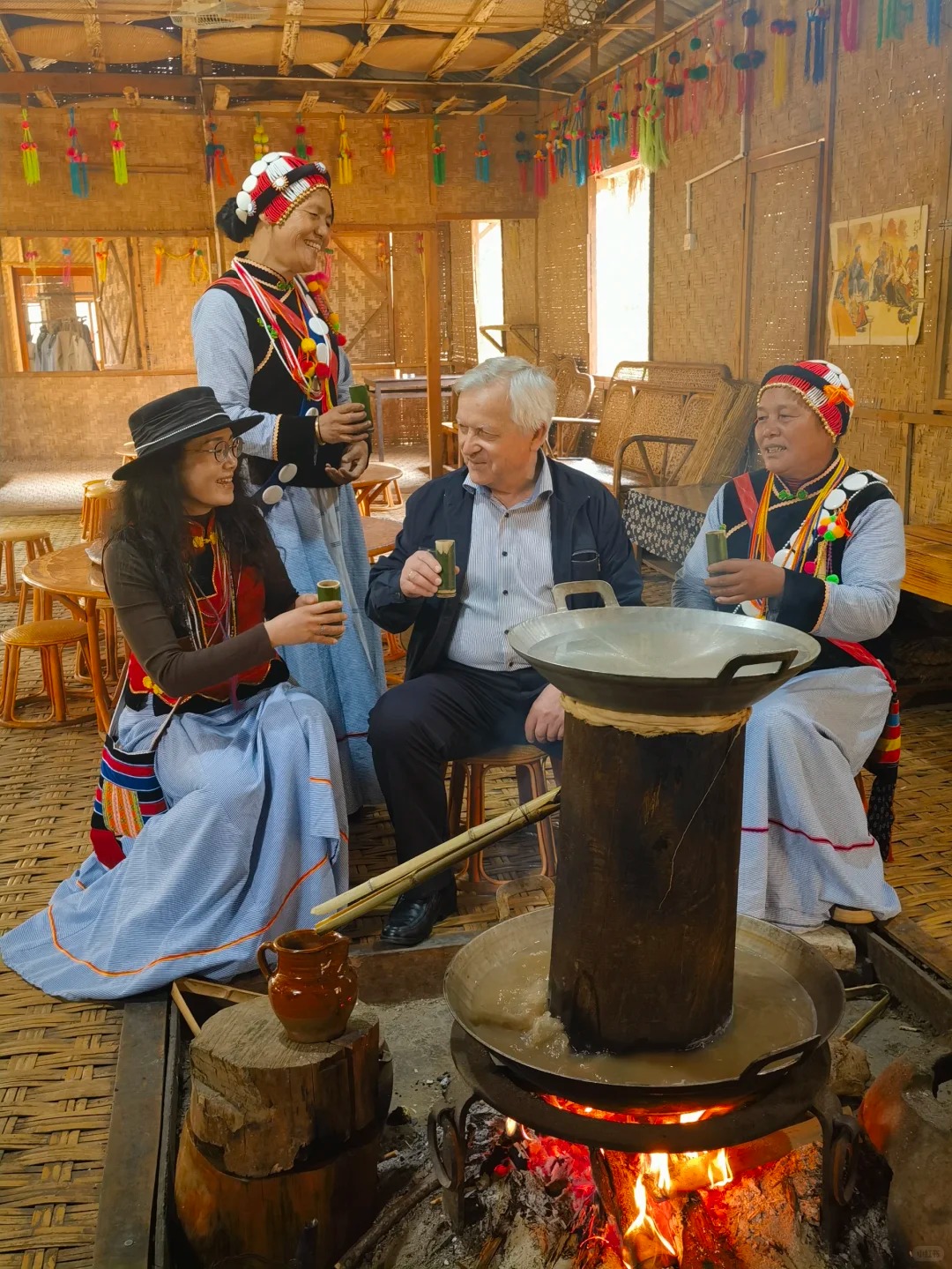 怒江旅游推薦，怒江公司團建，怒江游玩推薦，云南怒江3日游：來怒江傈僳族做客吧